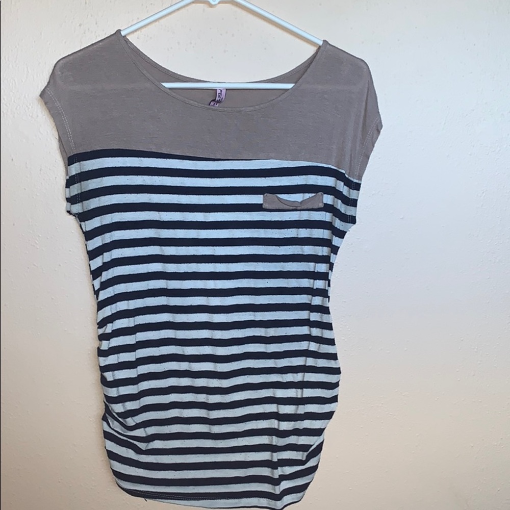 Maternity striped shirt